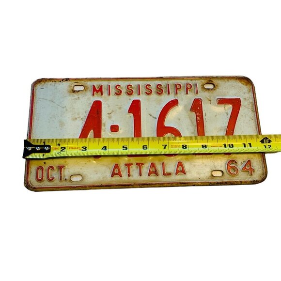 Old Antique Vintage Mississippi License Plate Car Tag 1964 Attala Magnolia - Picture 3 of 4
